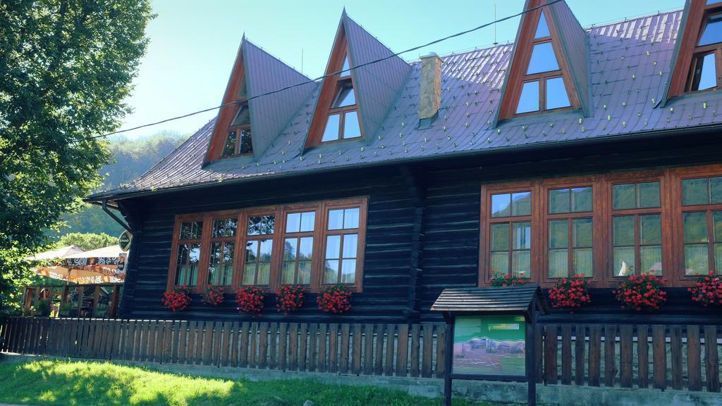 Penzion Manin Povazska Bystrica Exterior photo